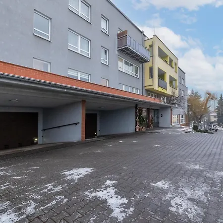 Apartament Parkside By Bookinghost