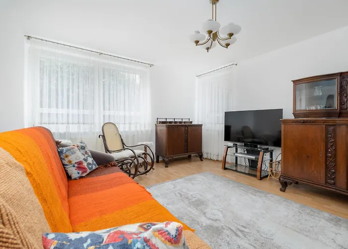 Parkside By Bookinghost * Szczecin