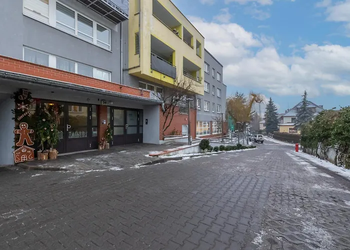 Parkside By Bookinghost