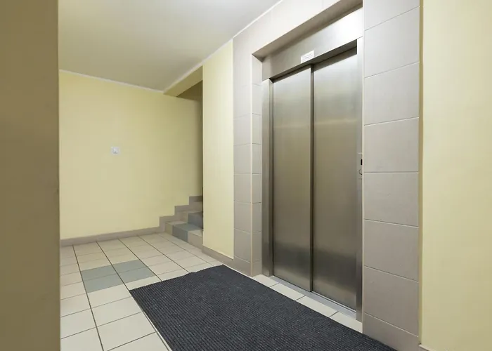 Parkside By Bookinghost * Stettino